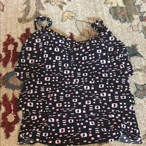 Stylish Black and Pink Women's Bathing suit top